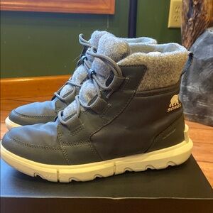 Sorel Dark Gray Winter Boots